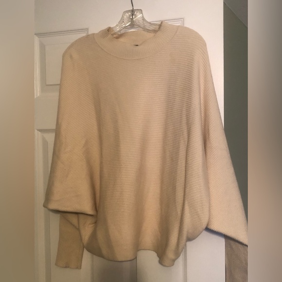 Zara Sweaters Zara Cream Sweater Poshmark